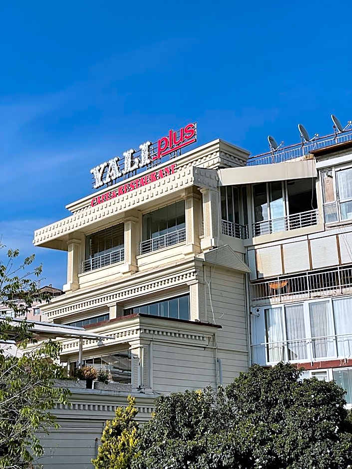 Yali Beach Houses