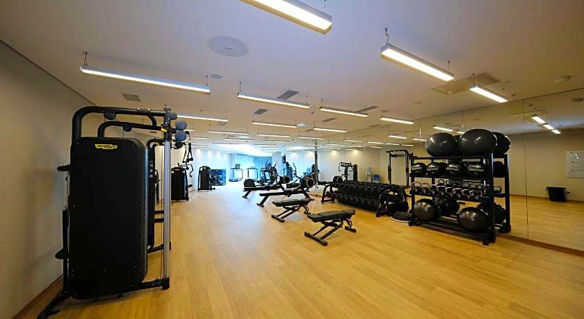 DoubleTree by Hilton Istanbul Gayrettepe