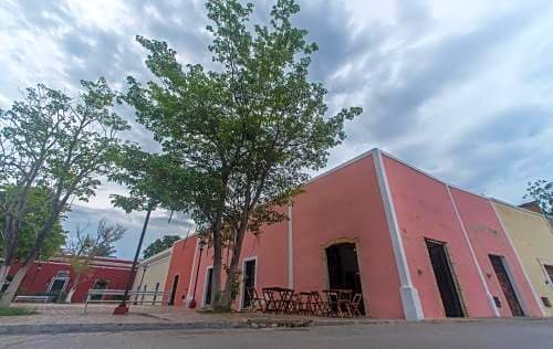 IMIX Hotel
