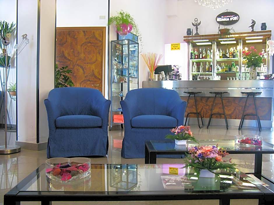 Hotel Ciondolo D'Oro 5 minuti da Rimini Fiera CON PARCHEGGIO INCLUSO