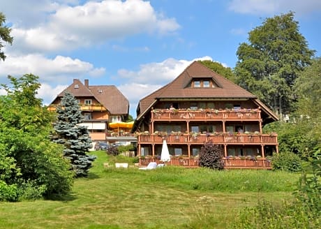 IMbery Hotel & Restaurant Hinterzarten