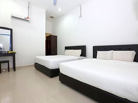 Standard Family Room