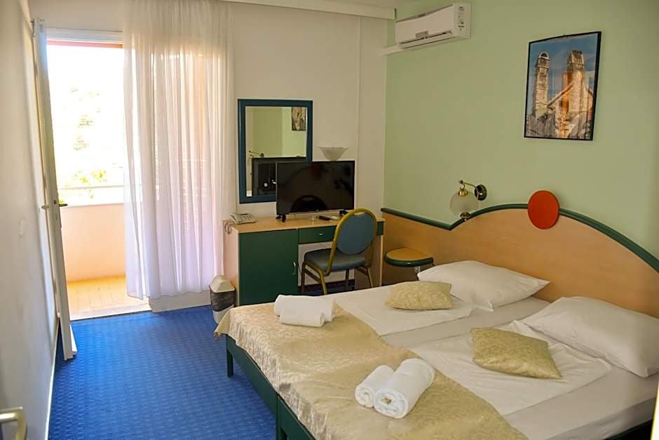 Hotel Sirena Hvar