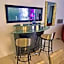 Beautiful penthouse condo with stunning views of both ocean and city