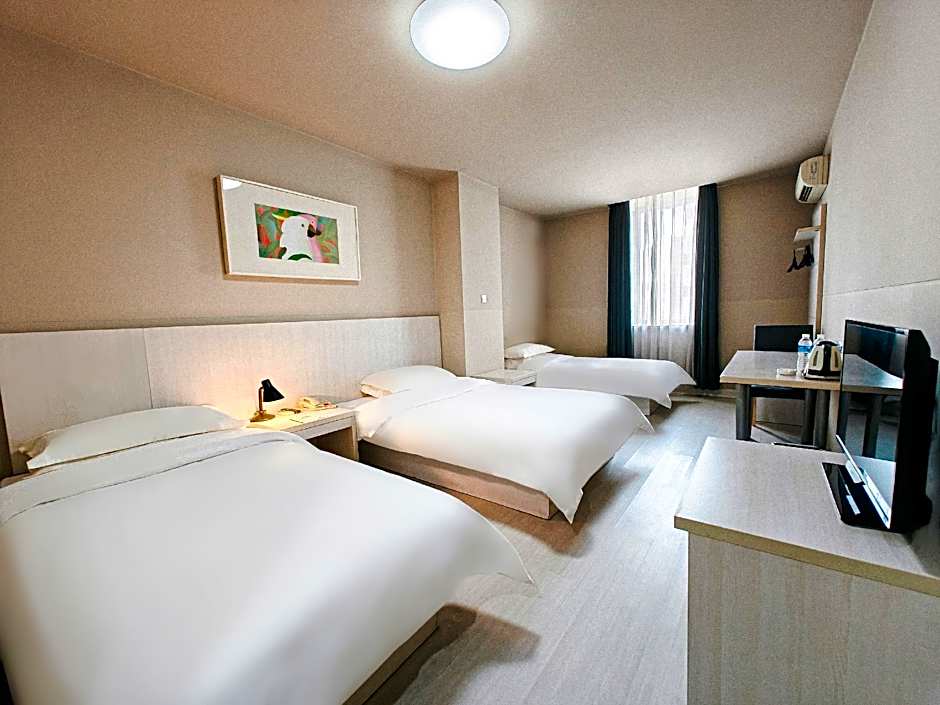 Jinjiang Inn Shenyang North Station