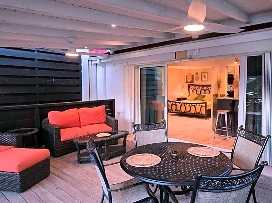 Les Balcons d'Oyster Pond