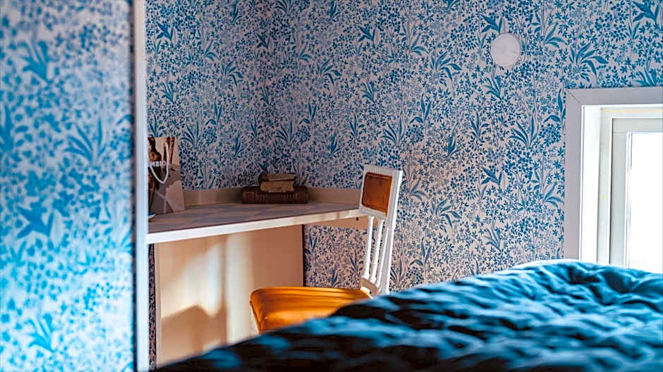 Photo 1 of 4 of Petit Double Room