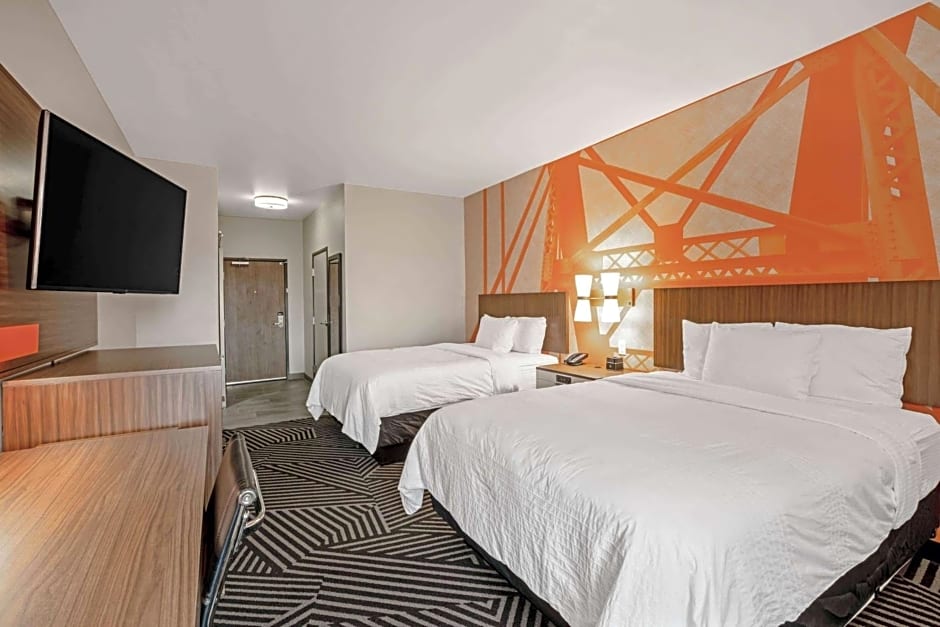 La Quinta by Wyndham Waco Baylor Downtown