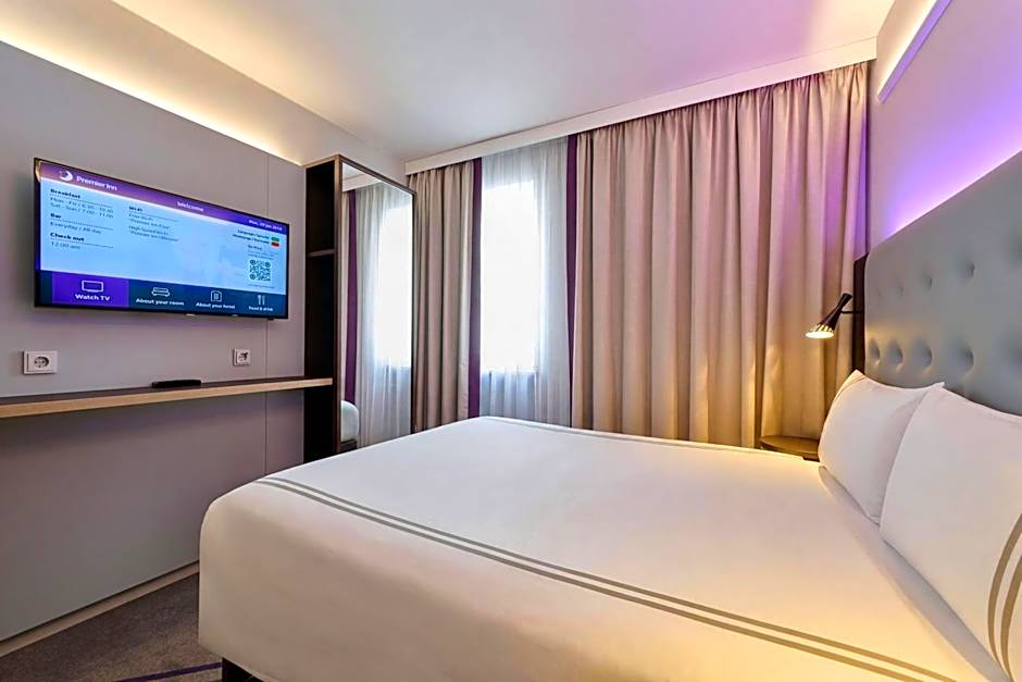 Premier Inn Passau Weisser Hase