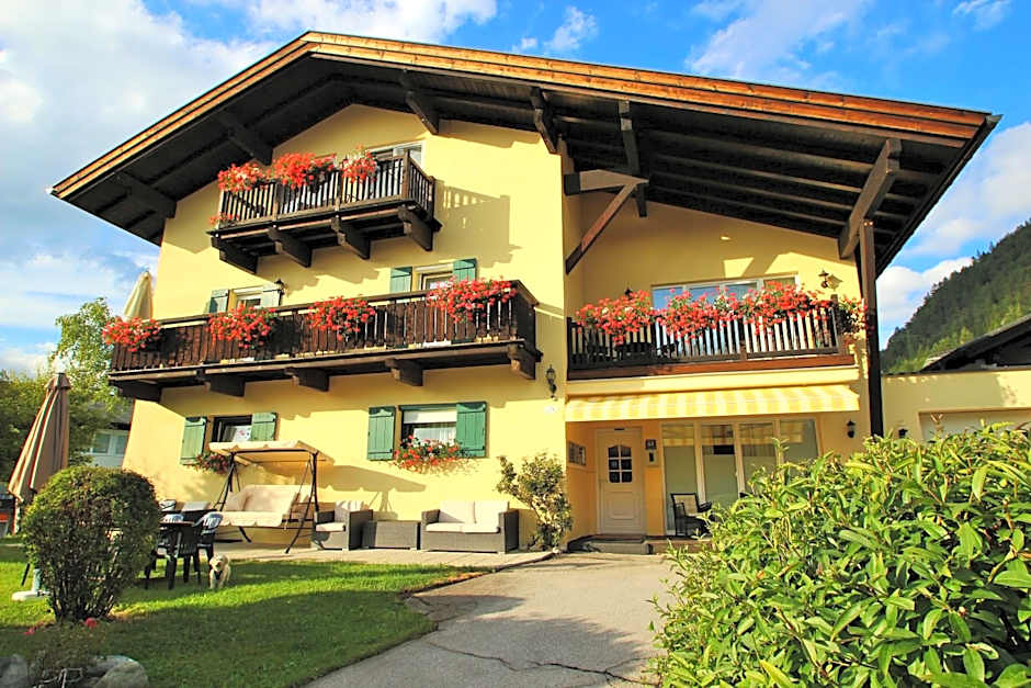 Alpenlandhaus Menardi