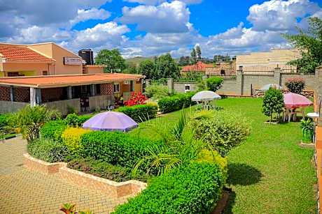 Jatheo Hotel Rwentondo