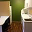 Extended Stay America Select Suites - Greenville - Airport
