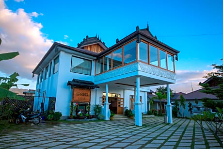 Spring Lodge Inle