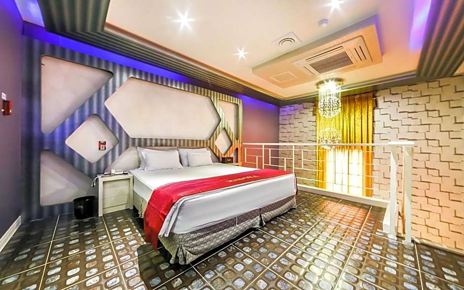 Madoka Motel