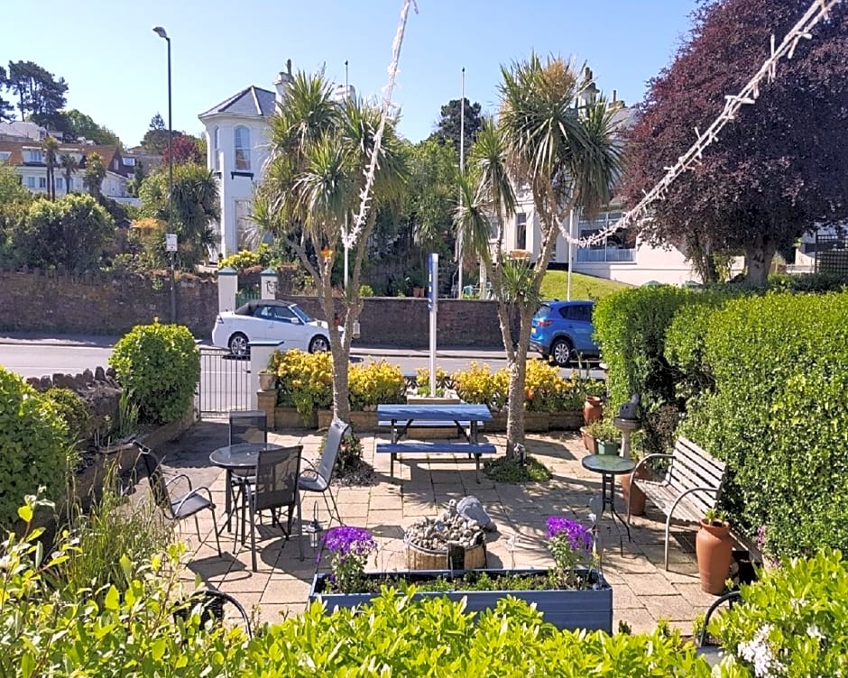 Seacroft Guest House