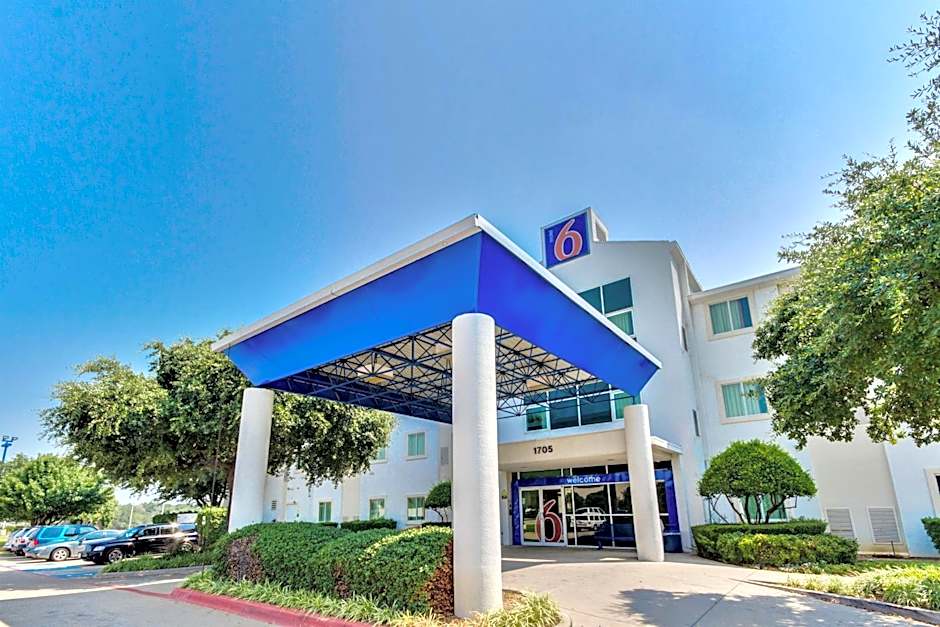 Motel 6 Dallas - Lewisville