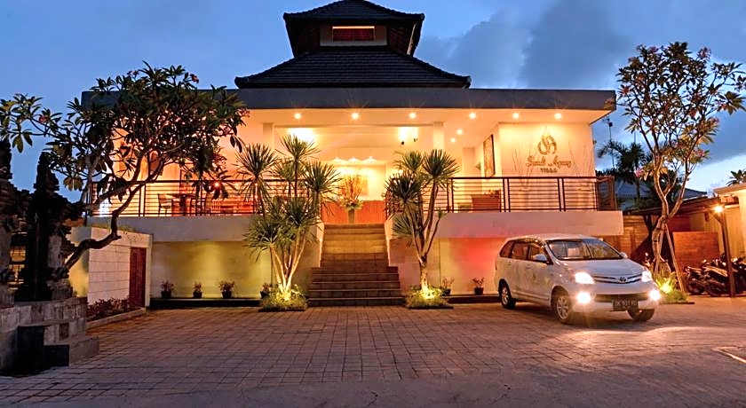 Sandi Agung Villa