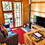 Rashfield Sheilings - Unique Riverside Lodges