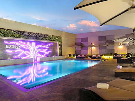 HS HOTSSON Hotel Irapuato