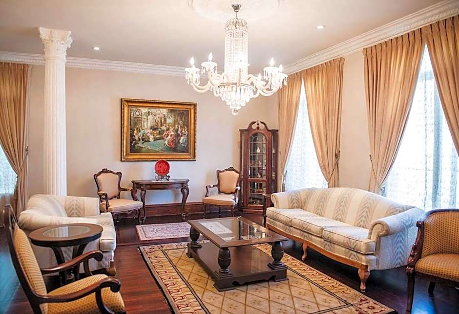 JstLikeHome - Luxury Mansion & Guesthouse