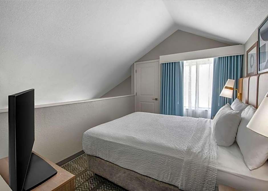 Staybridge Suites Oxnard River Ridge By IHG