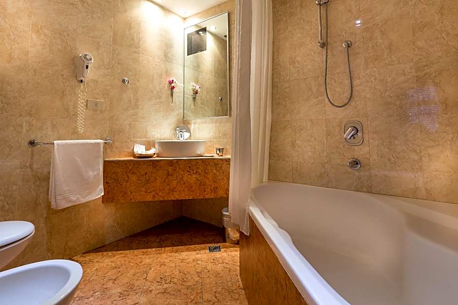 Bio Boutique Hotel XU' - Gruppo Ambienthotels