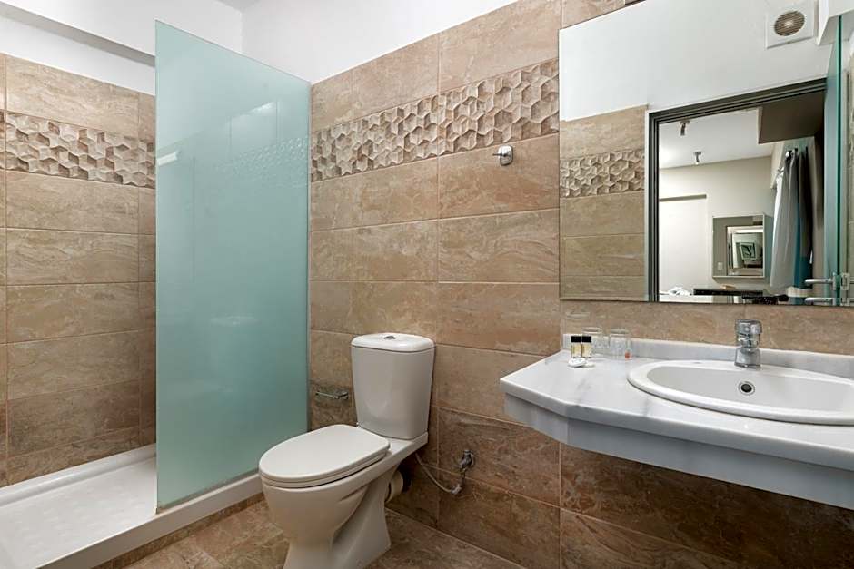 Lito Hotel