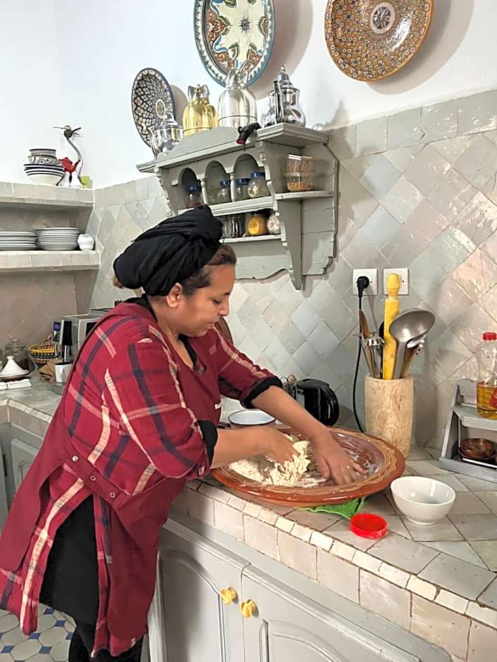 Riad le Consulat - Private Riad, Breakfast included