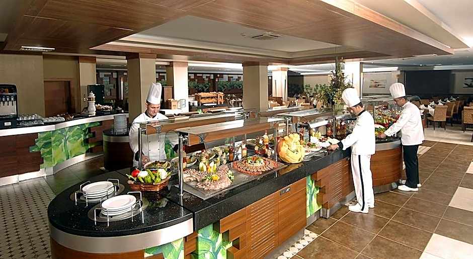 Ambassador Plaza Hotel - All Inclusive