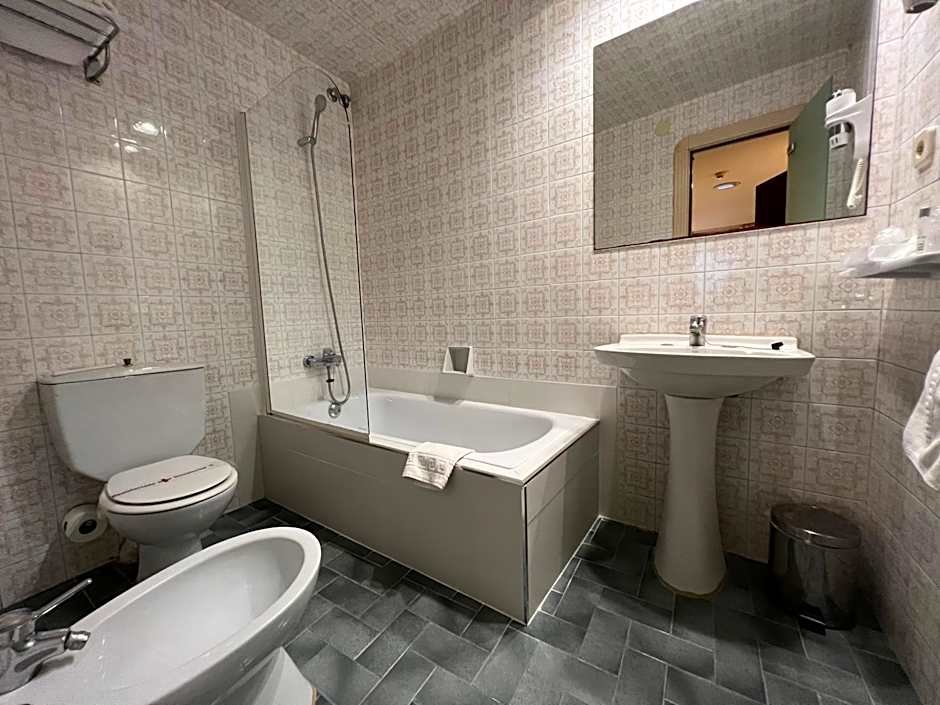 Hotel Lleo