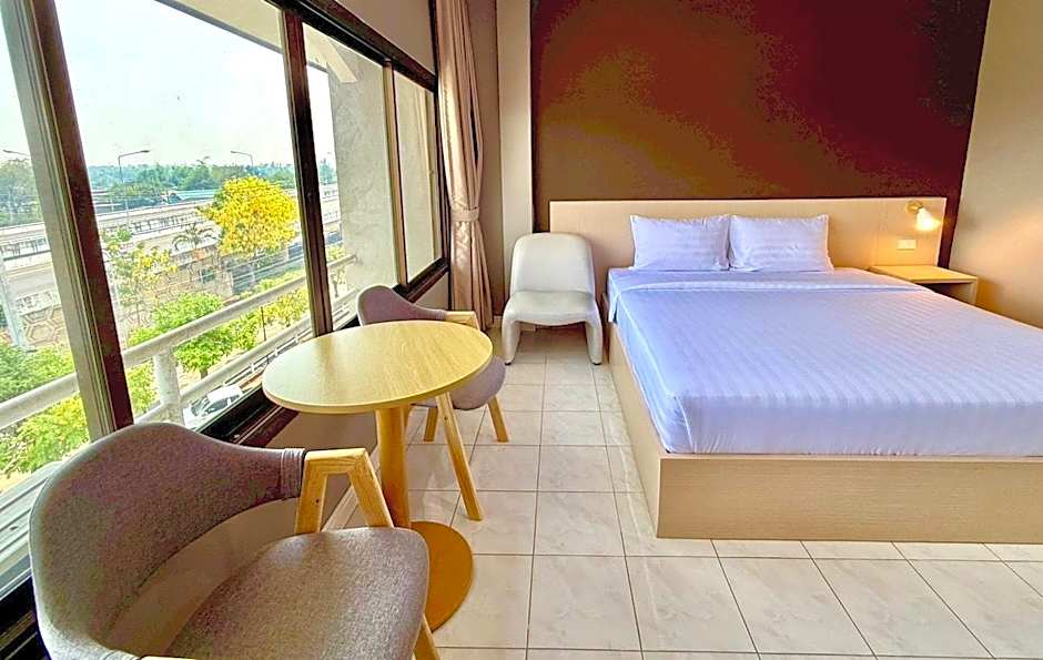Highway Hotel Khon Kaen