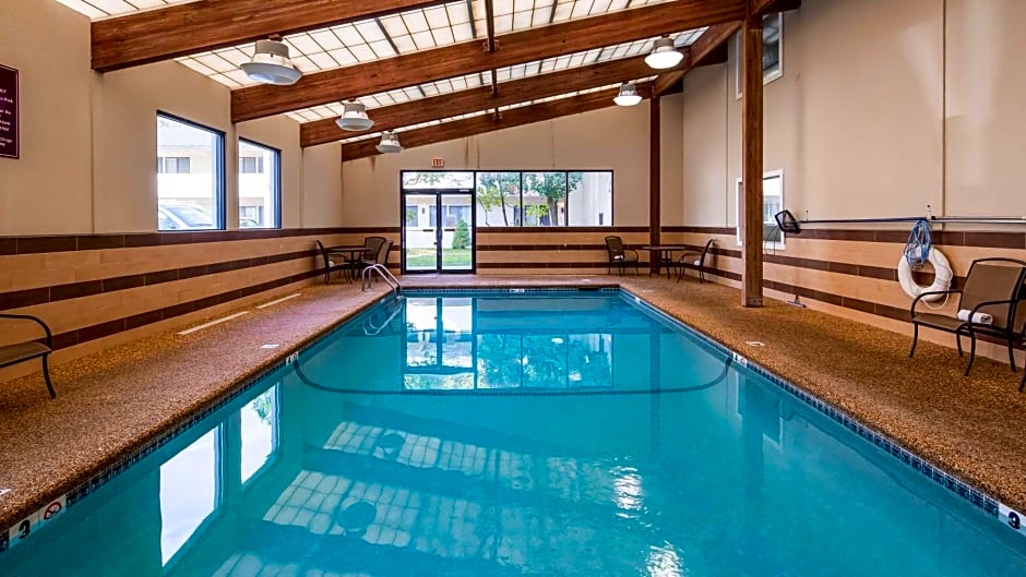 Best Western Plus Portsmouth Hotel & Suites