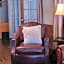 Inn at Crestwood