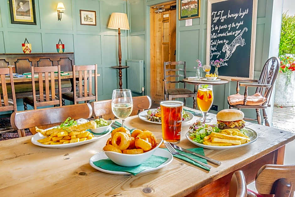 Tiger Inn - Catherine