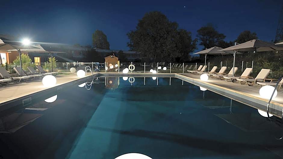 Hotel Mount Venturi - Aix-En-Provence Sainte-Victoire - Bar & Restaurant & Padel