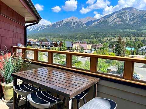 Mountain Vista Escape Downtown