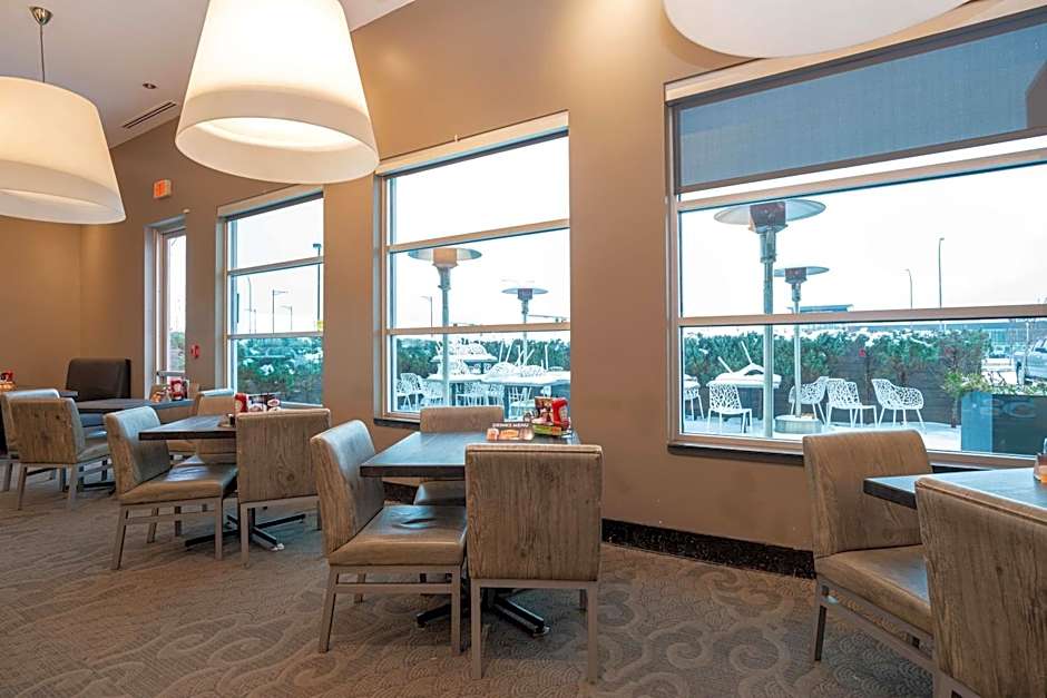 Sandman Signature Edmonton South Hotel