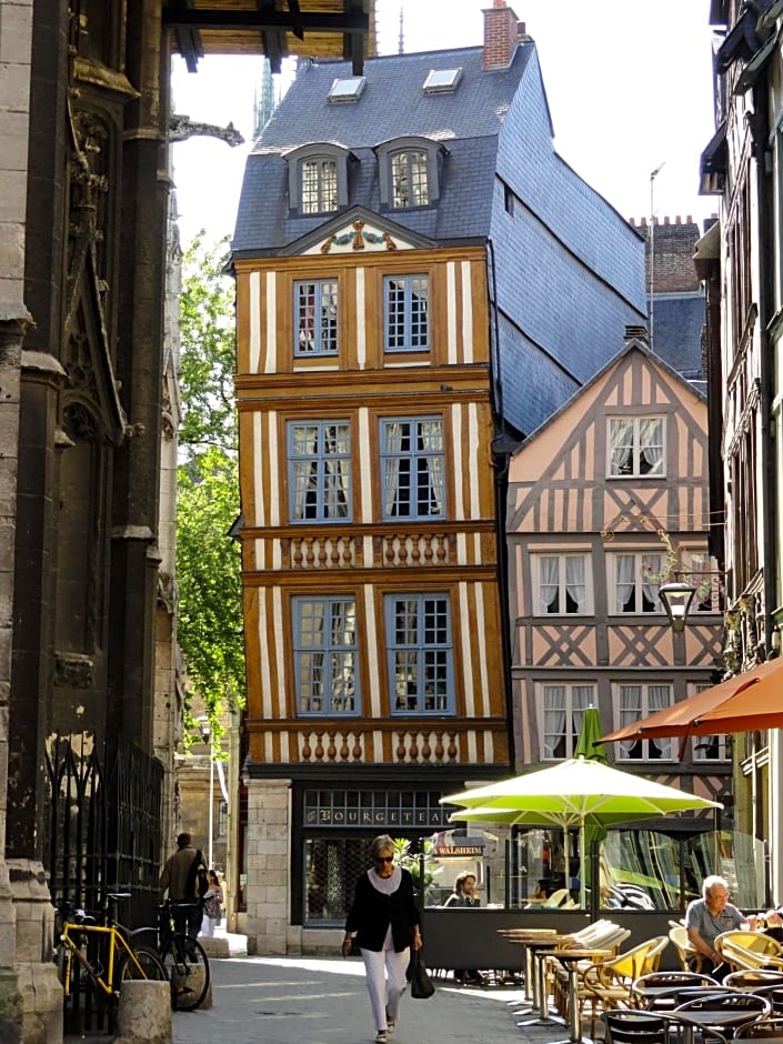 Vieille tour Hotel centre Rouen