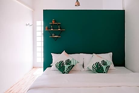 Baan Nokhook Garden Hotel