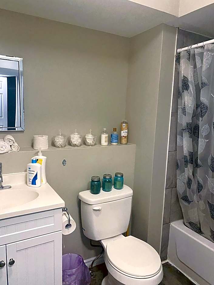 Family Comfort Stay - 2 Bedroom Apartment