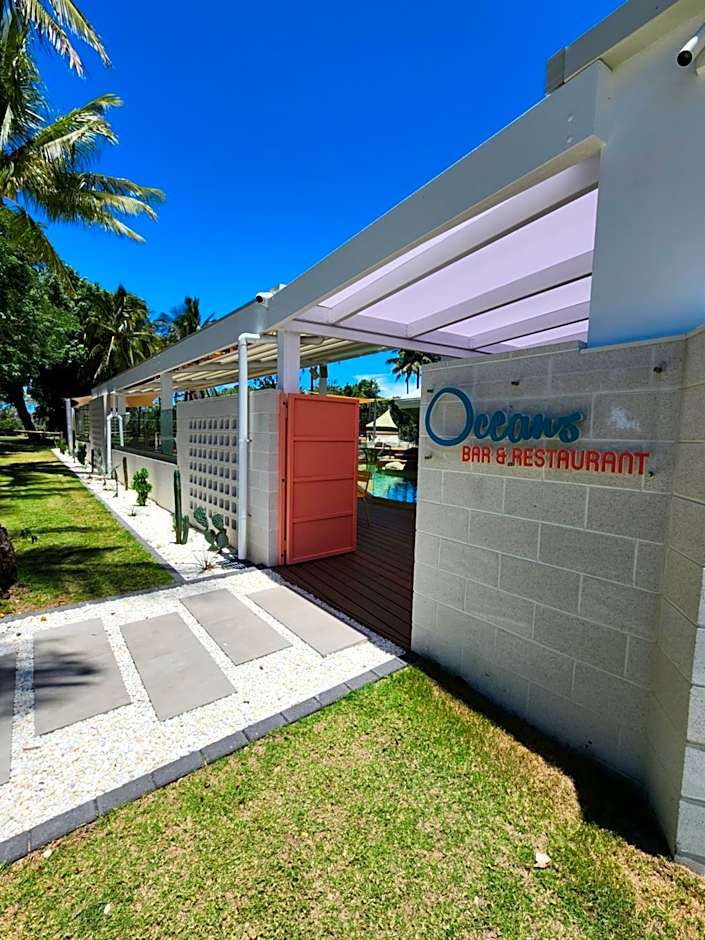 Ocean International Hotel