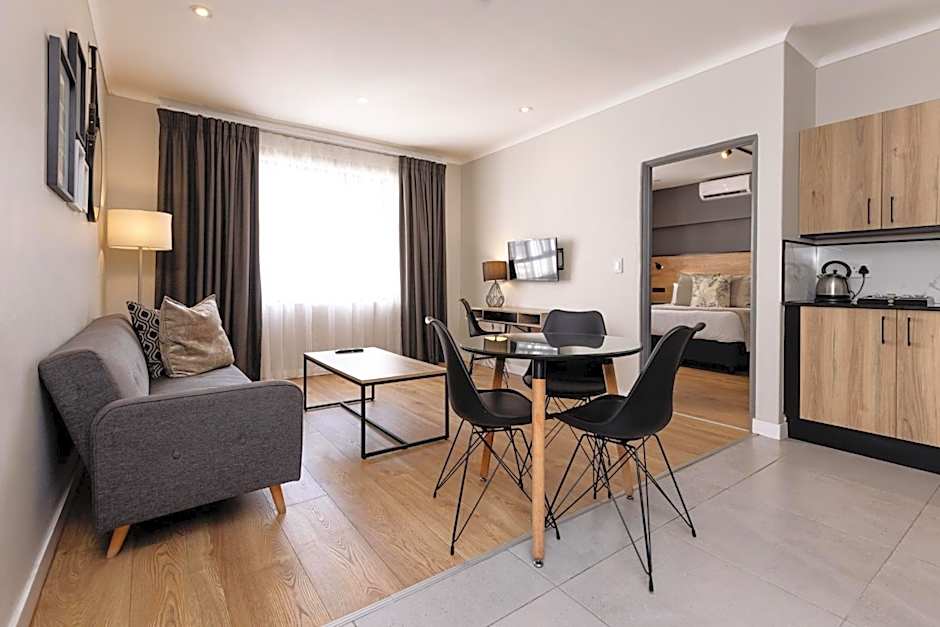 MINT Hotel 84 on Katherine