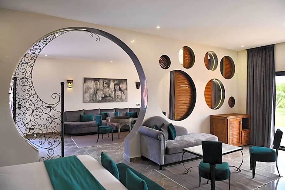 Oscar Hotel by Atlas Studios