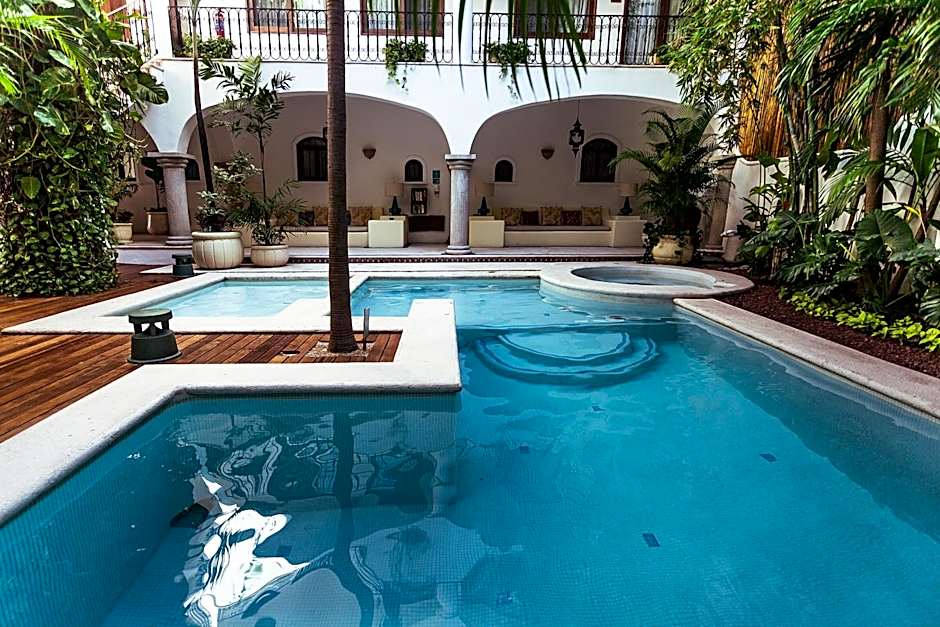 Fabiola Condo Hotel