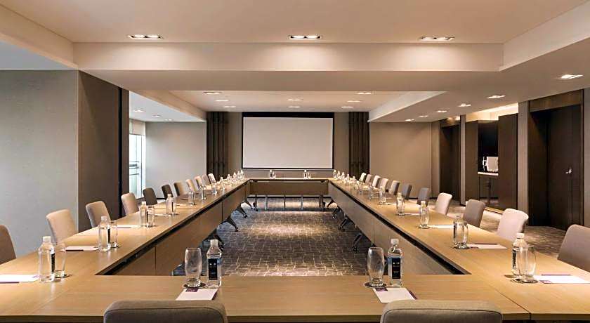 Hyatt House Shenzhen Airport