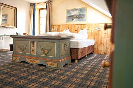 Double Room with Mountain View