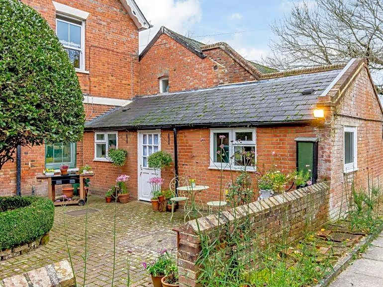 Claridge House Retreat Centre