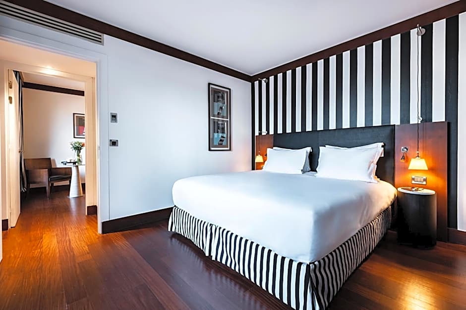 Grand Hôtel Champs-Elysées