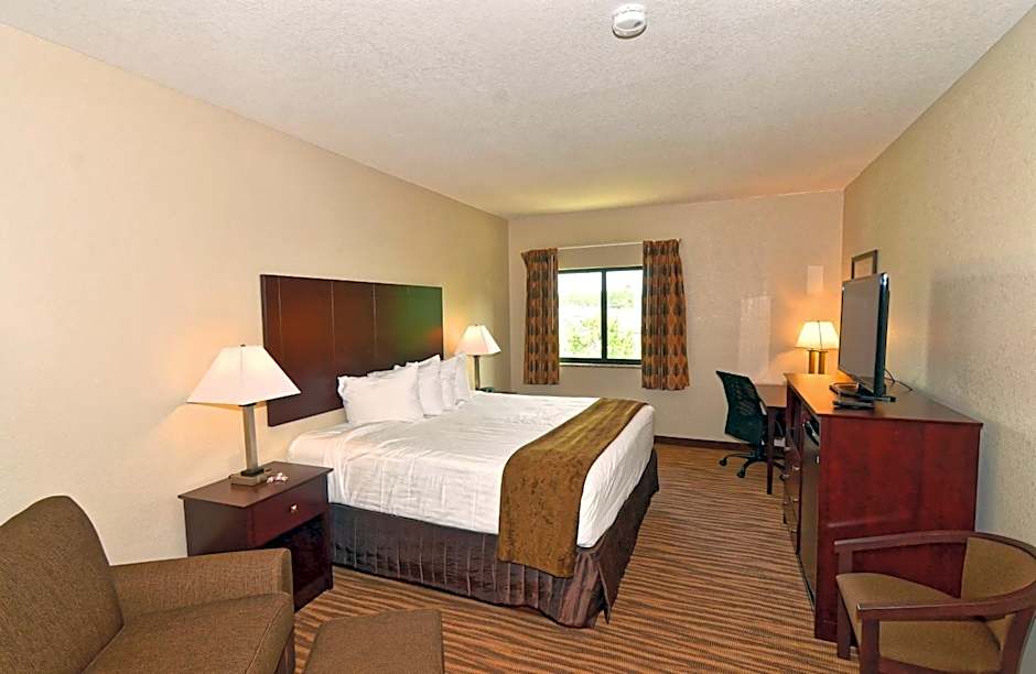 Cobblestone Inn & Suites - Clarion