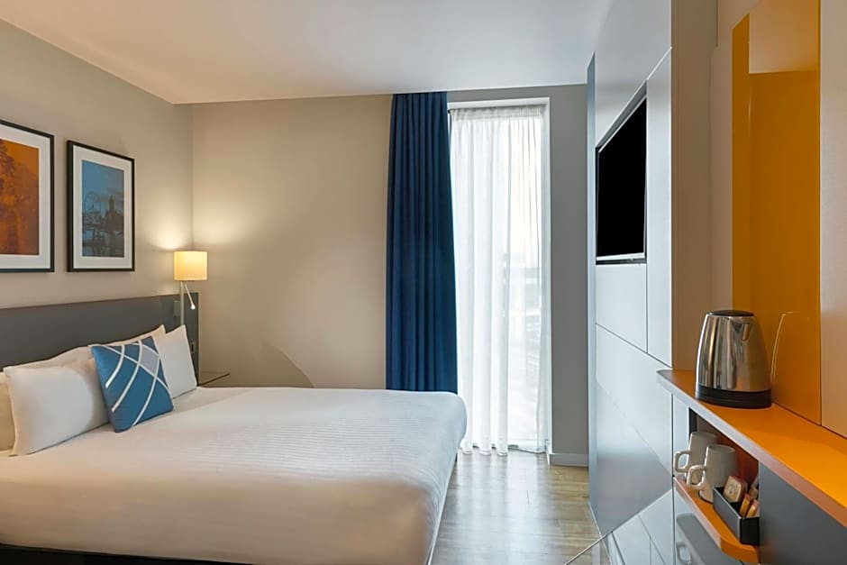 Four Points Flex by Sheraton Cardiff